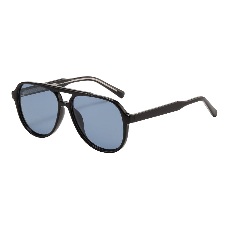 L0153 - Gloss Black Blue Lens
