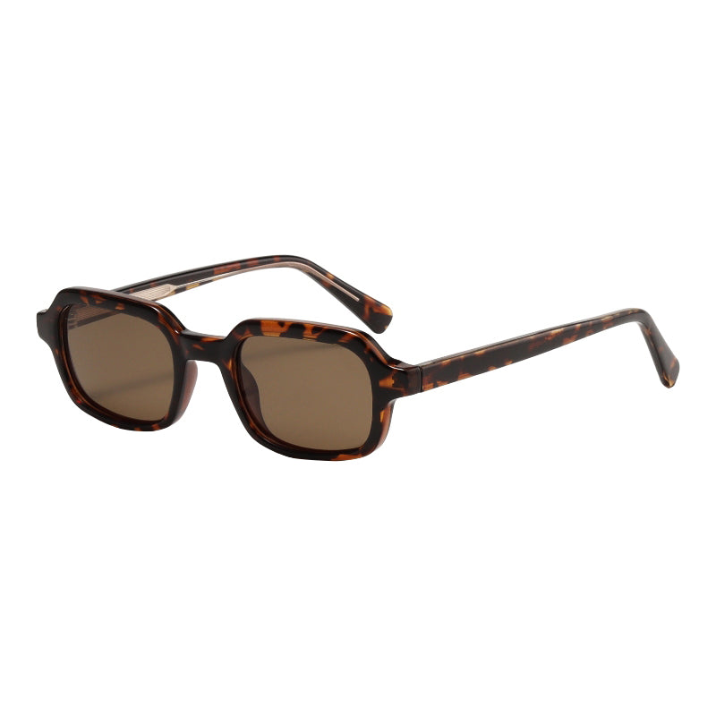 L0167 - Tortoise Brown Lens