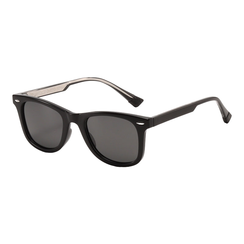 L0179 - Gloss Black